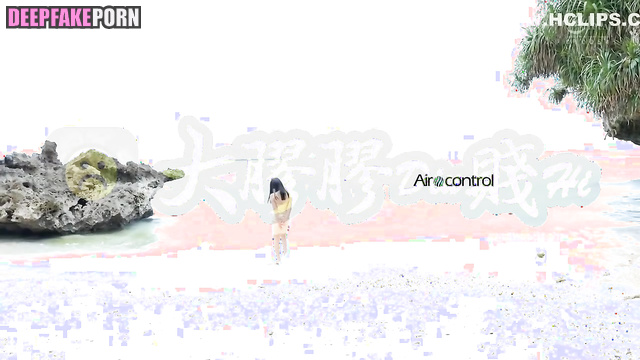 網紅 Internet celebrity 阿冰 Sabrina Ng plays with her titties for your pleasure