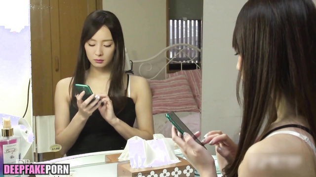 Strangers and sex toys made her squirt, fake Yang Mi (杨幂 深度学习计划) [PREMIUM]