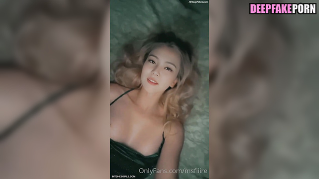 Nude Jennie BLACKPINK showing her big boobs (누드 제니 블랙핑크 젖가슴)