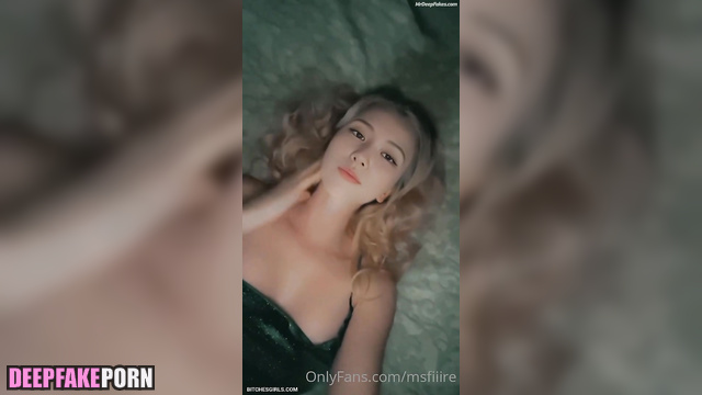 Rose BLACKPINK topless erotic adult video (로제 블랙핑크 토플리스 어른들의 비디오)