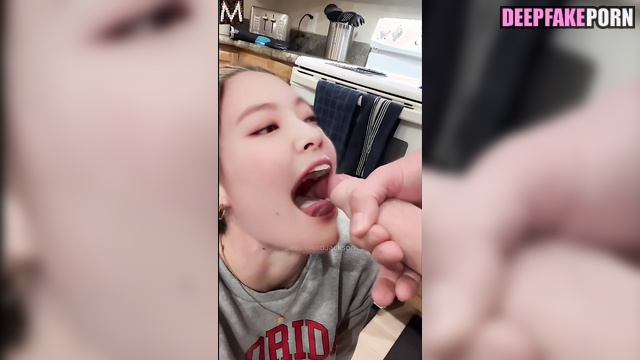 Your sperm is her favorite treat, Jennie in pov sex tape / 제니 블랙핑크 [PREMIUM]