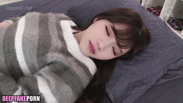 アイズワン ポルノ Yuri wants to try it and become an adult, deep learning prog [PREMIUM]