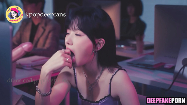 VIVIZ (비비지) - 'MANIAC' AI PMV - Hot (Deepfke) Face Fuck