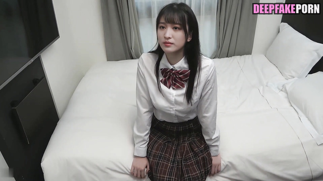 Schoolgirl and her first date in a hotel, Wang Churan (王楚然 網紅) fakeapp [PREMIUM]