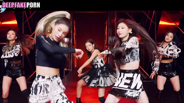 PMV ITZY 있지 girls deepfake/딥페이크 awesome sexy dance video