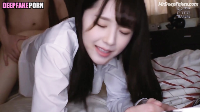 희진 Heejin and our deepfake exciting sex adventure (LOONA 이달의 소녀) 딥페이크